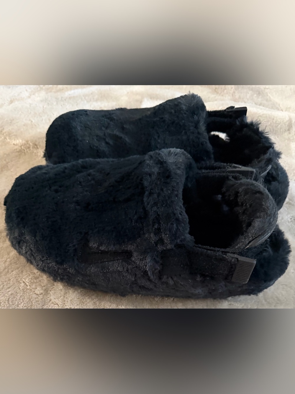 Nike Calm Mule SE Faux Fur Black Slippers